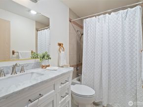 3302 I St NE A301, Auburn WA 98002