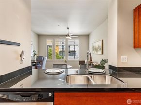 15100 6th Avenue SW 420, Burien WA 98166