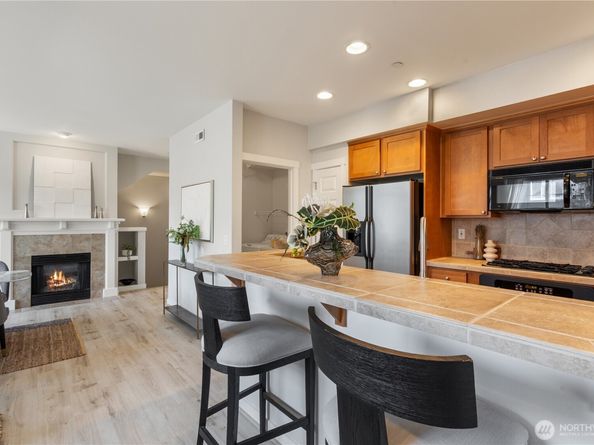 1913 16th Lane NE 1913, Issaquah WA 98029