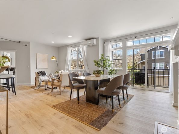 1913 16th Lane NE 1913, Issaquah WA 98029
