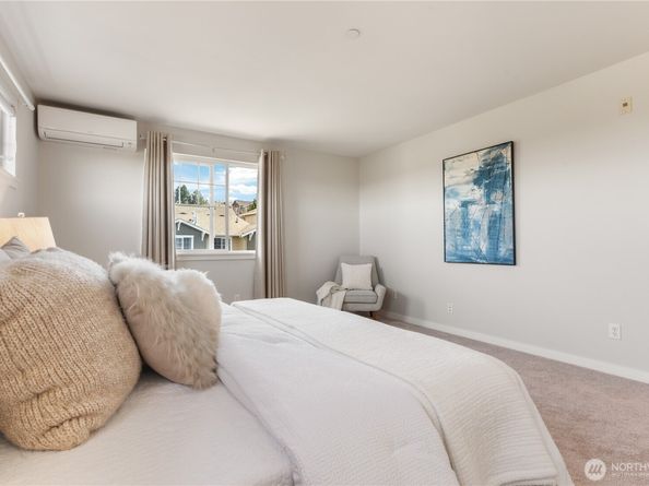 1913 16th Lane NE 1913, Issaquah WA 98029