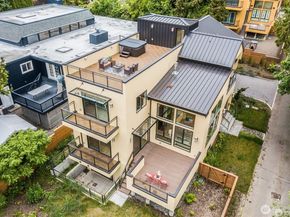 13327 Holmes Point Drive NE, Kirkland WA 98034