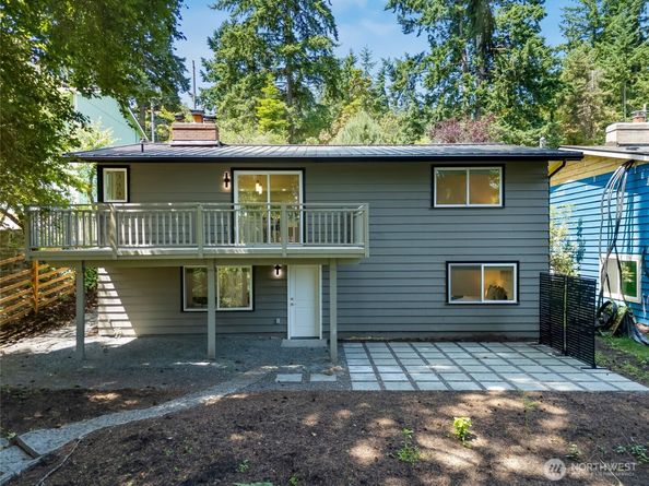 19010 12th Avenue NE, Shoreline WA 98155