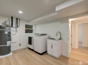 19010 12th Avenue NE, Shoreline WA 98155