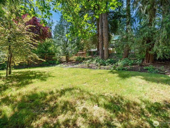19010 12th Avenue NE, Shoreline WA 98155