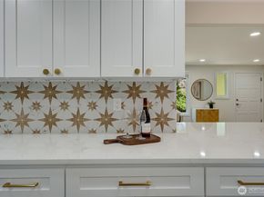 19010 12th Avenue NE, Shoreline WA 98155