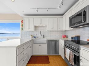 2360 43rd Avenue E 415, Seattle WA 98112