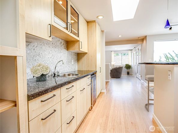 4441 53RD Avenue SW, Seattle WA 98116