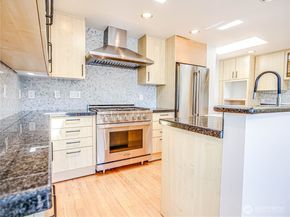 4441 53RD Avenue SW, Seattle WA 98116