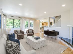 4441 53RD Avenue SW, Seattle WA 98116