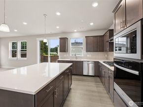 13233 164th Avenue SE 204, Renton WA 98059