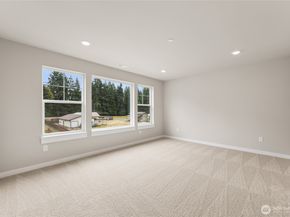 13233 164th Avenue SE 204, Renton WA 98059