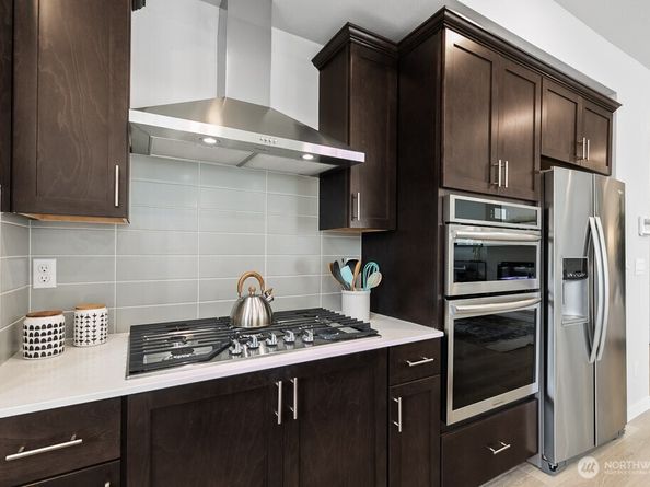 13233 164th Avenue SE 204, Renton WA 98059
