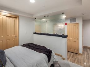 2319 1st Avenue 203, Seattle WA 98121