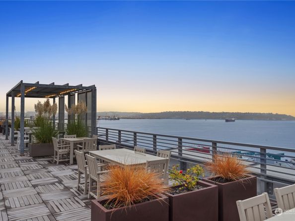 2319 1st Avenue 203, Seattle WA 98121
