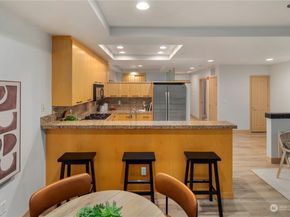 2319 1st Avenue 203, Seattle WA 98121