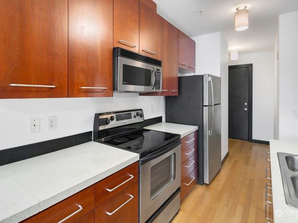 655 Crockett Street B405, Seattle WA 98109