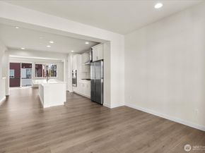 619 238th Street SE B, Bothell WA 98021