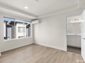 619 238th Street SE B, Bothell WA 98021