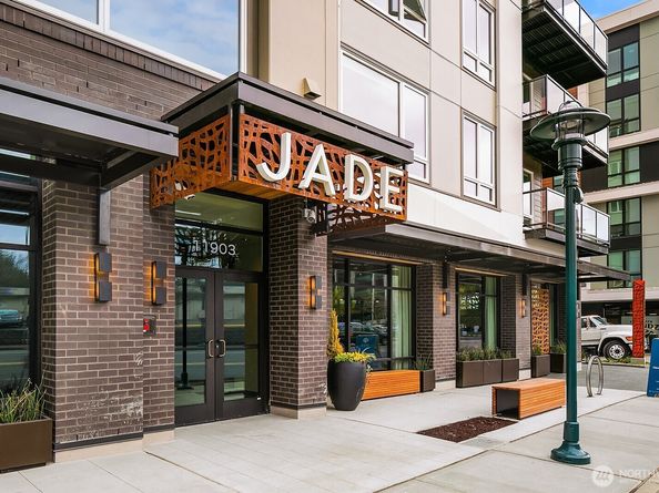 11903 NE 128th Street 109, Kirkland WA 98034
