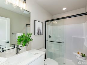 20317 94th Drive NE, Bothell WA 98011