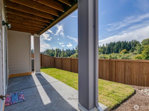 20317 94th Drive NE, Bothell WA 98011