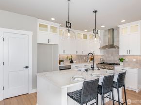 20317 94th Drive NE, Bothell WA 98011