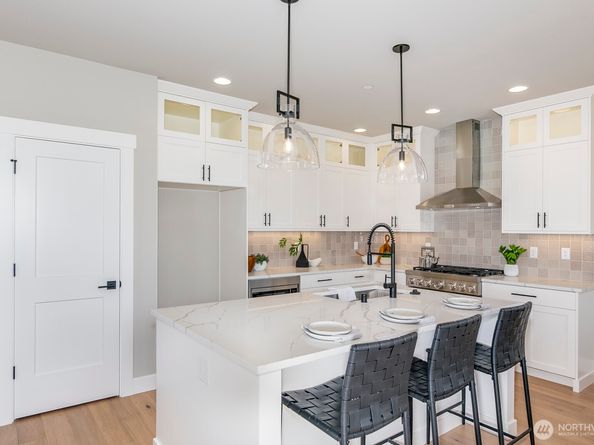 20317 94th Drive NE, Bothell WA 98011