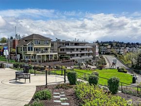 22218 5th Avenue S 101, Des Moines WA 98198