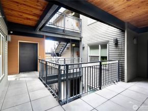 1026 NE 65th Street 418, Seattle WA 98115