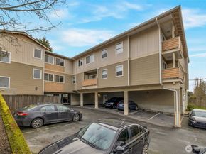 11424 1st Avenue S 103, Seattle WA 98168