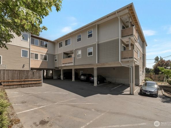 11424 1st Avenue S 103, Seattle WA 98168