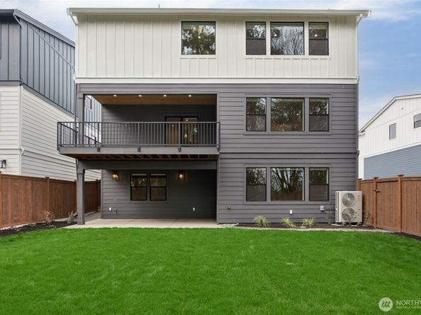 14470 133rd Place NE 3, Woodinville WA 98072