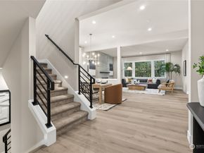 14470 133rd Place NE 3, Woodinville WA 98072