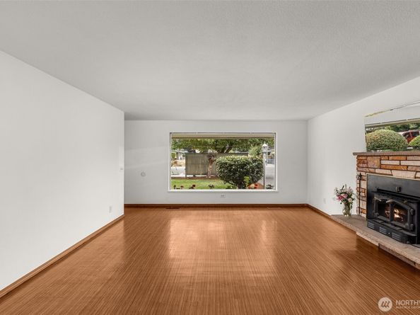 2215 D Street SE, Auburn WA 98002