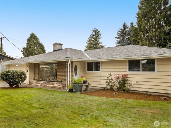 2215 D Street SE, Auburn WA 98002
