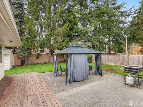 2215 D Street SE, Auburn WA 98002