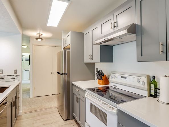 18100 15th Avenue NE C317, Shoreline WA 98155