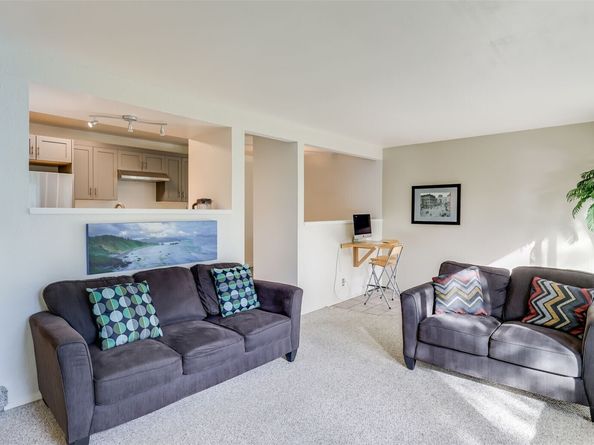 18100 15th Avenue NE C317, Shoreline WA 98155