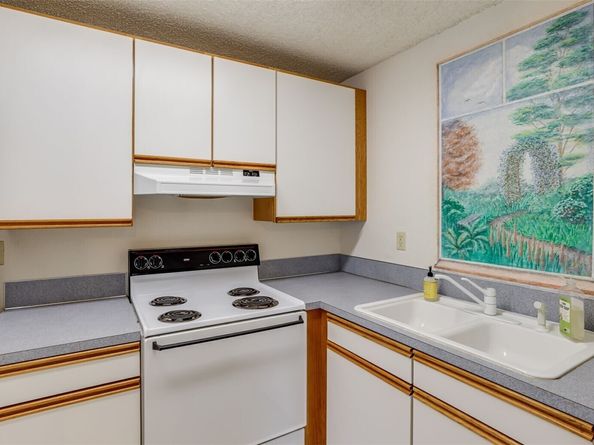 18100 15th Avenue NE C317, Shoreline WA 98155