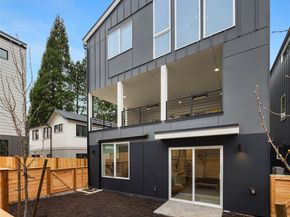 13546 39th Avenue NE, Seattle WA 98125