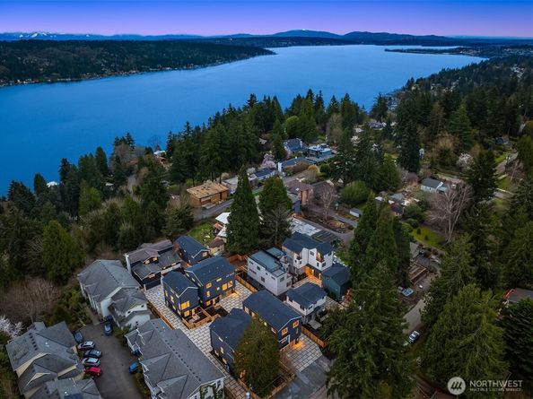 13546 39th Avenue NE, Seattle WA 98125