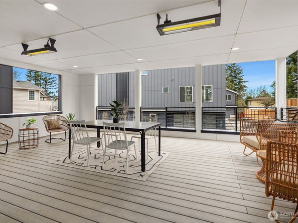 13546 39th Avenue NE, Seattle WA 98125