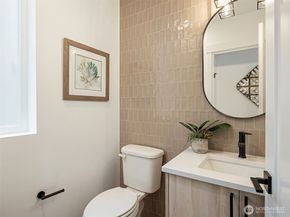 13546 39th Avenue NE, Seattle WA 98125
