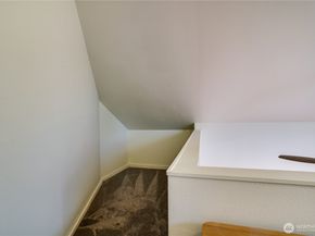 10319 Midvale Ave N A, Seattle WA 98133