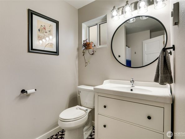 10319 Midvale Ave N A, Seattle WA 98133
