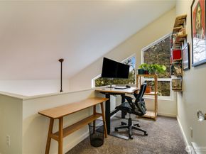10319 Midvale Ave N A, Seattle WA 98133