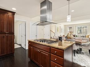 10508 SE 10th Court, Bellevue WA 98004