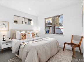 12044 Hiram Place NE B, Seattle WA 98125