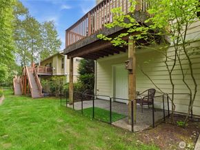 1047 215th Place SE, Bothell WA 98021